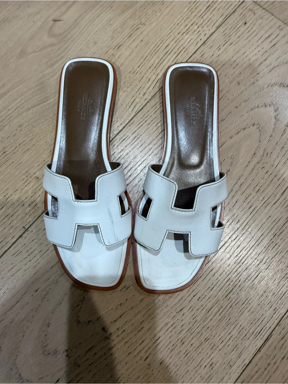 Hermes White Leather Oran Slide Sandals